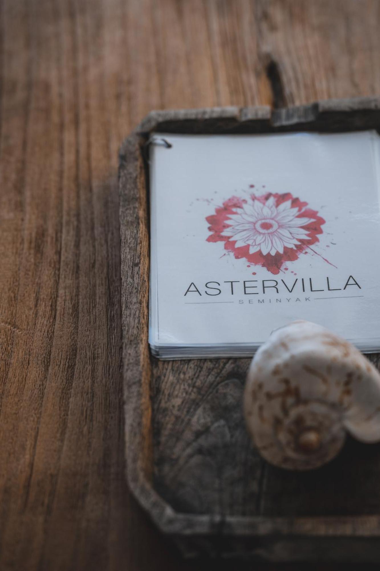 Aster Villa Seminyak Ngoại thất bức ảnh