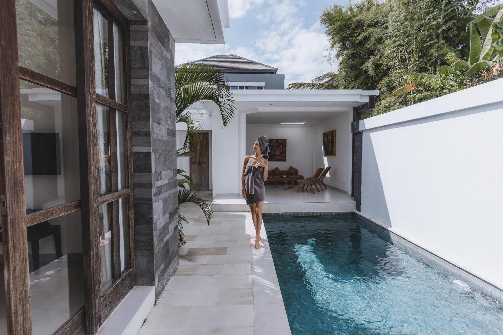 Aster Villa Seminyak Ngoại thất bức ảnh