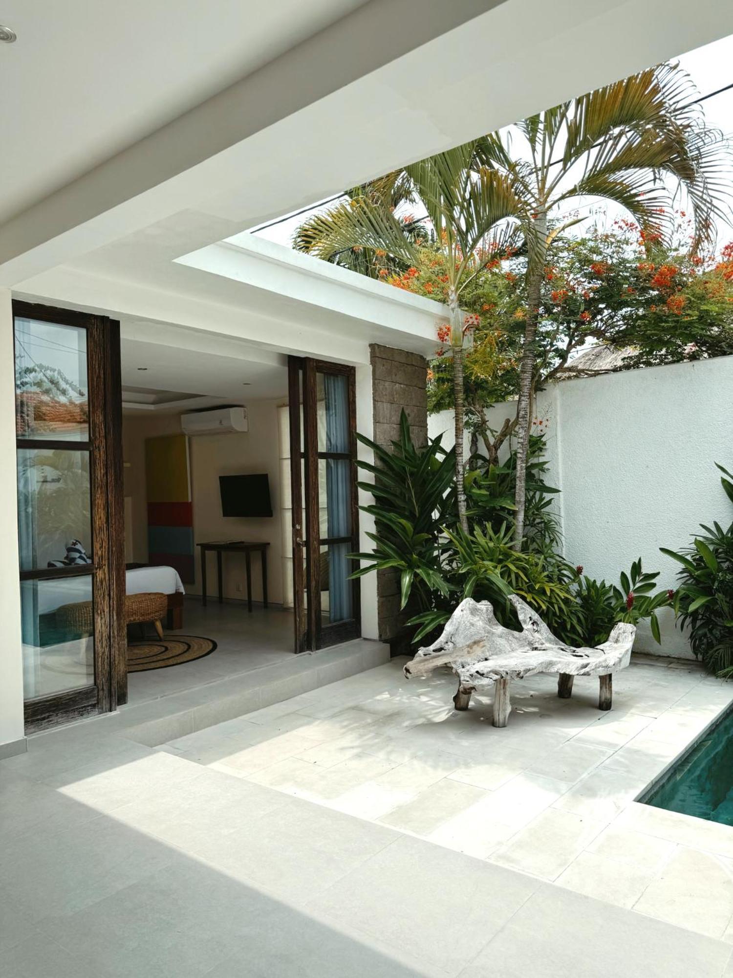 Aster Villa Seminyak Ngoại thất bức ảnh