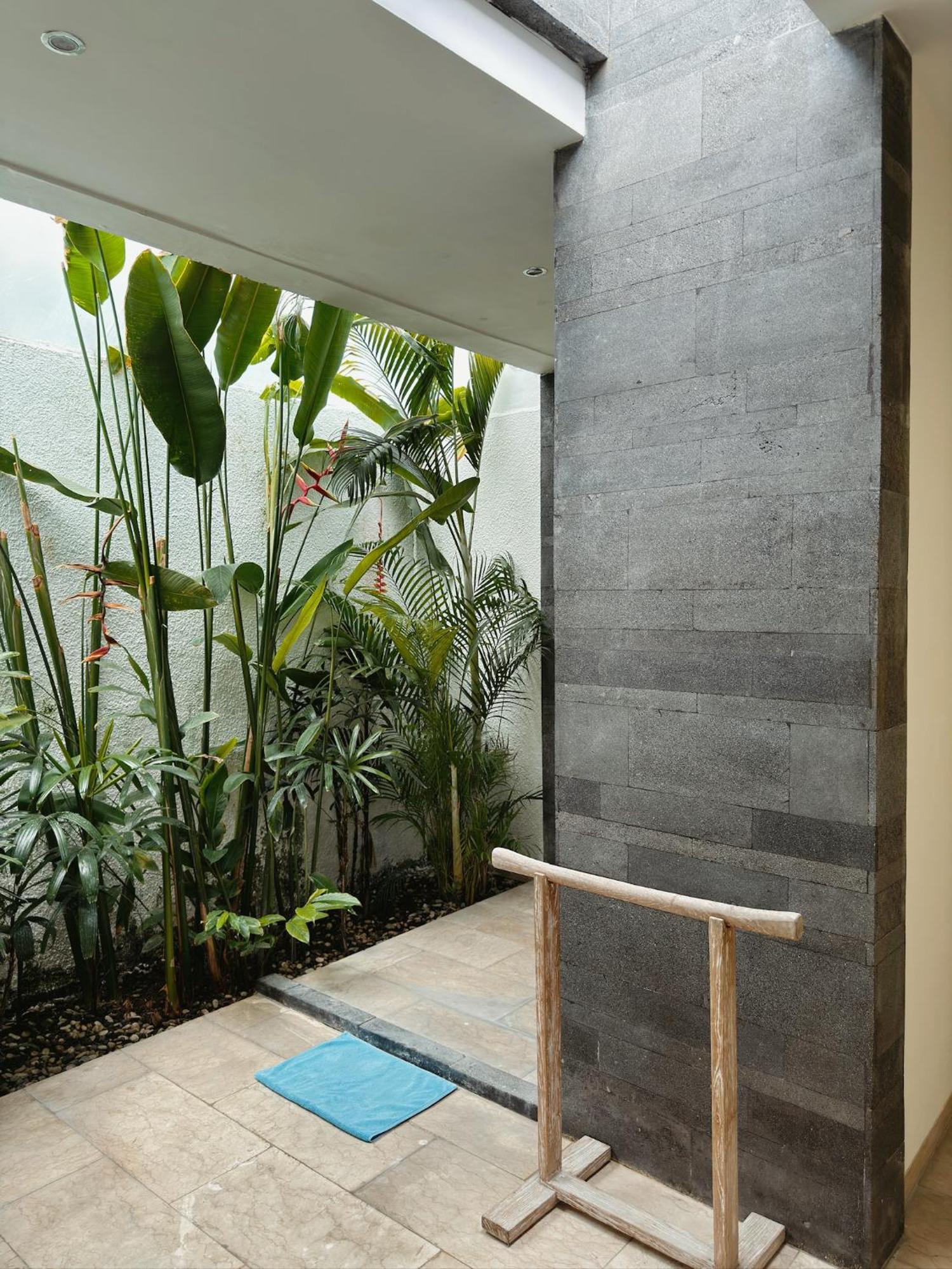 Aster Villa Seminyak Ngoại thất bức ảnh
